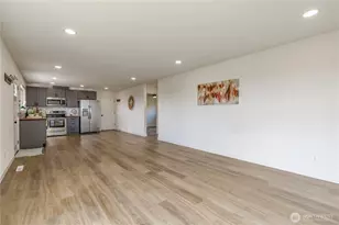 1324 E Fairbanks St, Tacoma, WA 98404 - Photo 9