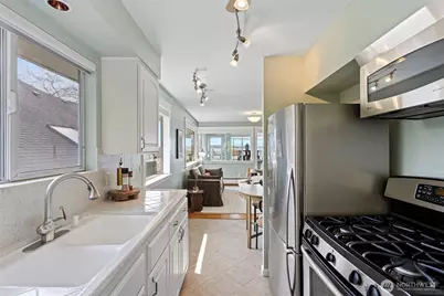 7125 & 7123 Beach Drive SW, Seattle, WA 98136 - Photo 29