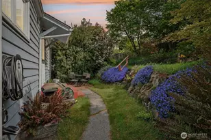 6830 27th Ave NE, Seattle, WA 98115 - Photo 7