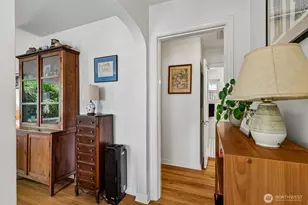 6830 27th Ave NE, Seattle, WA 98115 - Photo 11
