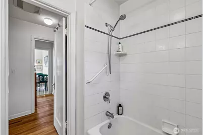 6830 27th Avenue NE, Seattle, WA 98115 - Photo 21