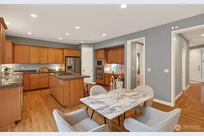 9403 222nd Avenue NE, Redmond, WA 98053 - Photo 11