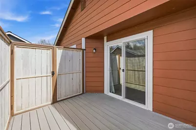 1304 Wildflower Way, Sedro Woolley, WA 98284 - Photo 11