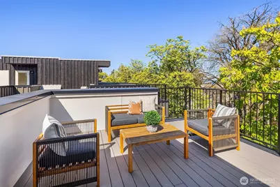 1755 E Howell Street, Seattle, WA 98122 - Photo 19