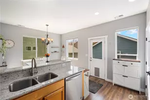 7823 Ingram Ln SE, Snoqualmie, WA 98065 - Photo 17