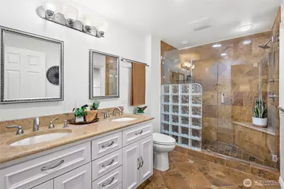 17811 7th Avenue W, Bothell, WA 98012 - Photo 13