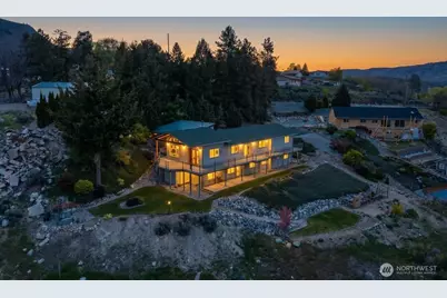 404 S Clifford Street, Chelan, WA 98816 - Photo 1