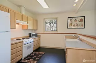 1093 Village Loop, Langley, WA 98260 - Photo 31