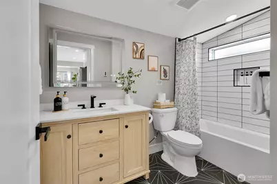 7901 16th Avenue SW, Seattle, WA 98106 - Photo 25