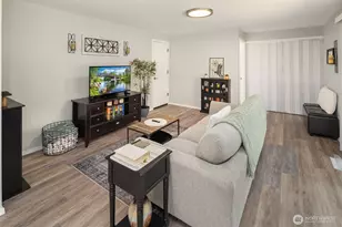1067 Anacortes Ave NE, Renton, WA 98059 - Photo 11