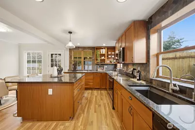 1008 S Puget Sound Avenue, Tacoma, WA 98405 - Photo 9