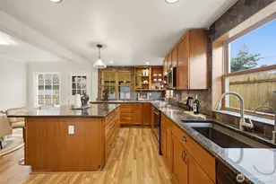 1008 S Puget Sound Ave, Tacoma, WA 98405 - Photo 9