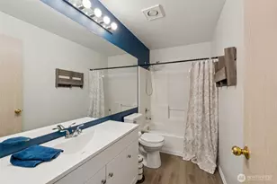 9210 Market Pl, Lake Stevens, WA 98258 - Photo 15