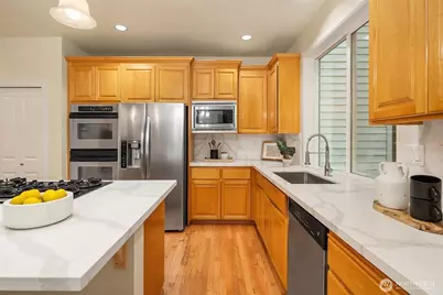 21030 SE 5th Street, Sammamish, WA 98074 - Photo 7