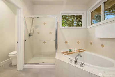 21030 SE 5th Street, Sammamish, WA 98074 - Photo 23