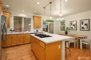 21030 SE 5th St, Sammamish, WA 98074 - Photo 9