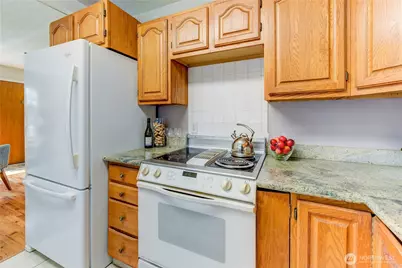 610 27th Avenue E, Seattle, WA 98112 - Photo 9