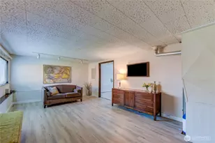 610 27th Ave E, Seattle, WA 98112 - Photo 17