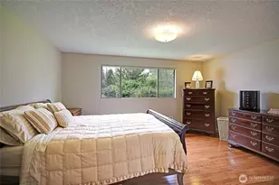 310 Prestwick Dr, Camano Island, WA 98282 - Photo 23