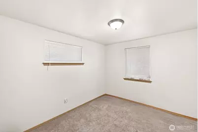 6158 S Cushman Avenue, Tacoma, WA 98408 - Photo 13