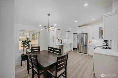 7936 Chisholm Trail, Maple Falls, WA 98266 - Photo 17