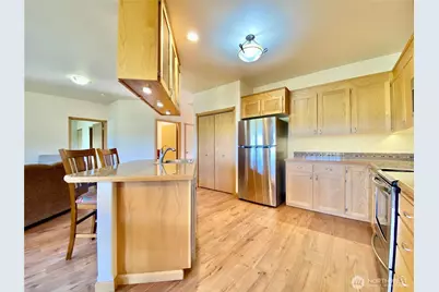 8021 Vialago Parkway, Zillah, WA 98953 - Photo 7