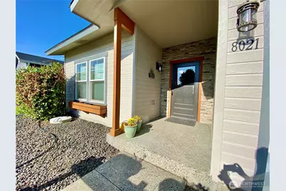 8021 Vialago Parkway, Zillah, WA 98953 - Photo 1