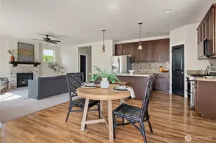 3015 Loch Ness Loop, Mount Vernon, WA 98273 - Photo 11