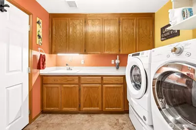10705 189th Avenue E, Bonney Lake, WA 98391 - Photo 19