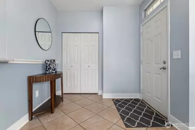 400 S 46th Place #B, Renton, WA 98055 - Photo 7