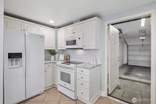 400 S 46th Pl, Renton, WA 98055 - Photo 25