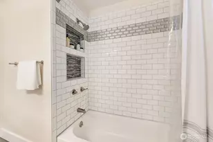 5126 S 10th St, Tacoma, WA 98465 - Photo 15