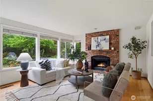 26057 SE 38th St, Sammamish, WA 98029 - Photo 9