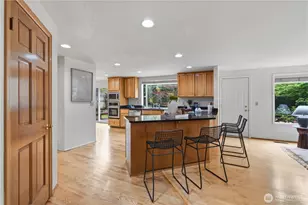 26057 SE 38th St, Sammamish, WA 98029 - Photo 15