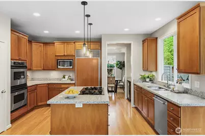 6323 NE 130th Place, Kirkland, WA 98034 - Photo 13