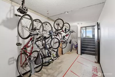 2552 14th Avenue W #203, Seattle, WA 98119 - Photo 15