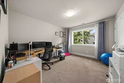 10351 SE 8th Street, Bellevue, WA 98004 - Photo 29