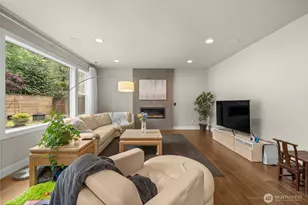 10351 SE 8th St, Bellevue, WA 98004 - Photo 5