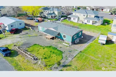 401 Boulder Avenue, Roosevelt, WA 99356 - Photo 5