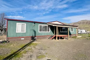 401 Boulder Ave, Roosevelt, WA 99356 - Photo 3