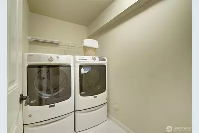225 131st Avenue NE, Bellevue, WA 98005 - Photo 35