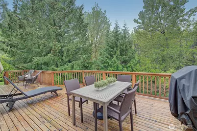 225 131st Avenue NE, Bellevue, WA 98005 - Photo 13