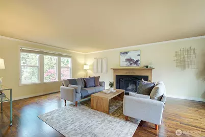 225 131st Avenue NE, Bellevue, WA 98005 - Photo 7