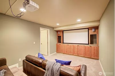 225 131st Avenue NE, Bellevue, WA 98005 - Photo 33