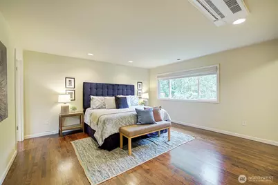 225 131st Avenue NE, Bellevue, WA 98005 - Photo 19
