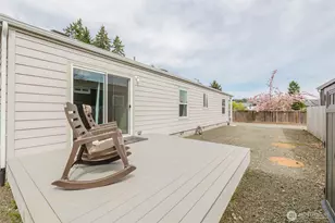 60 NE Kappert Cove Rd, Belfair, WA 98528 - Photo 23