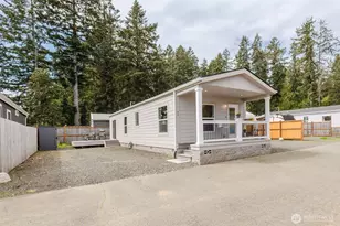60 NE Kappert Cove Rd, Belfair, WA 98528 - Photo 1