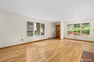 15822 34th Ave NE, Lake Forest Park, WA 98155 - Photo 5