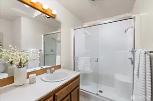 3910 Maple Rd, Lynnwood, WA 98037 - Photo 17