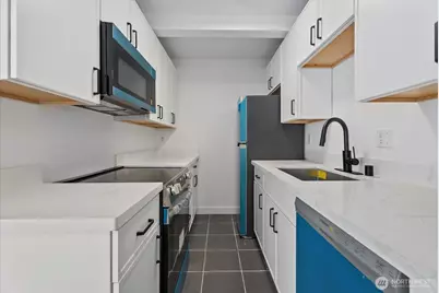 216 Broadway #3, Tacoma, WA 98402 - Photo 11